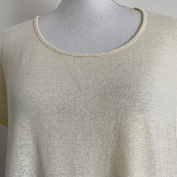 Patagonia • Pale Pastel Yellow Flecked Crew Neck Tee Shirt - Picture 5 of 6